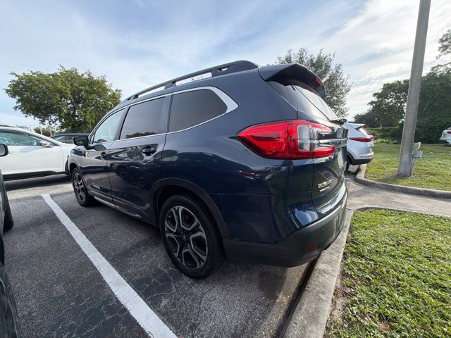 Used 2023 Cosmic Blue Pearl Subaru Limited image 2