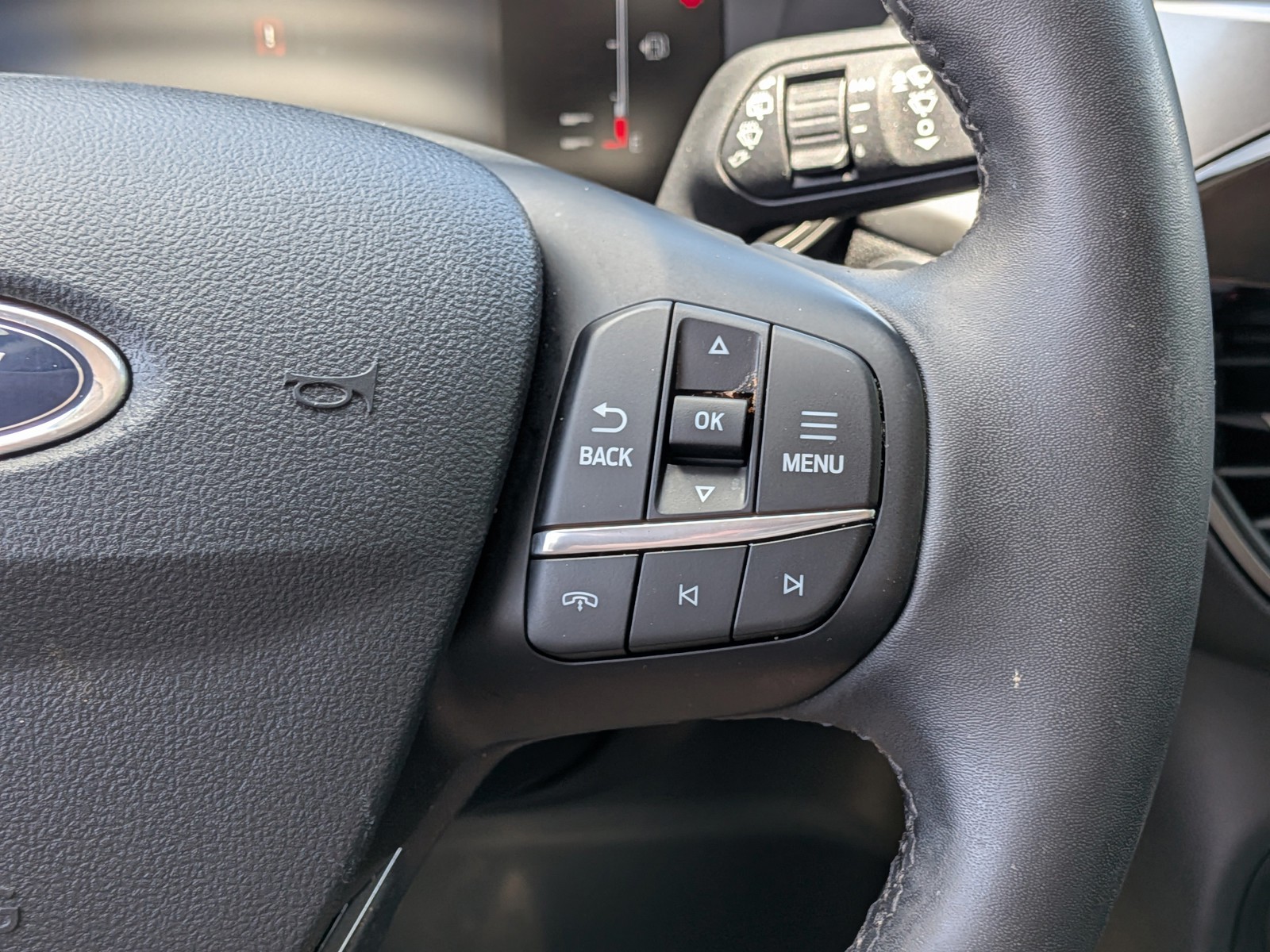 Used 2024 Oxford White Ford Active image 26