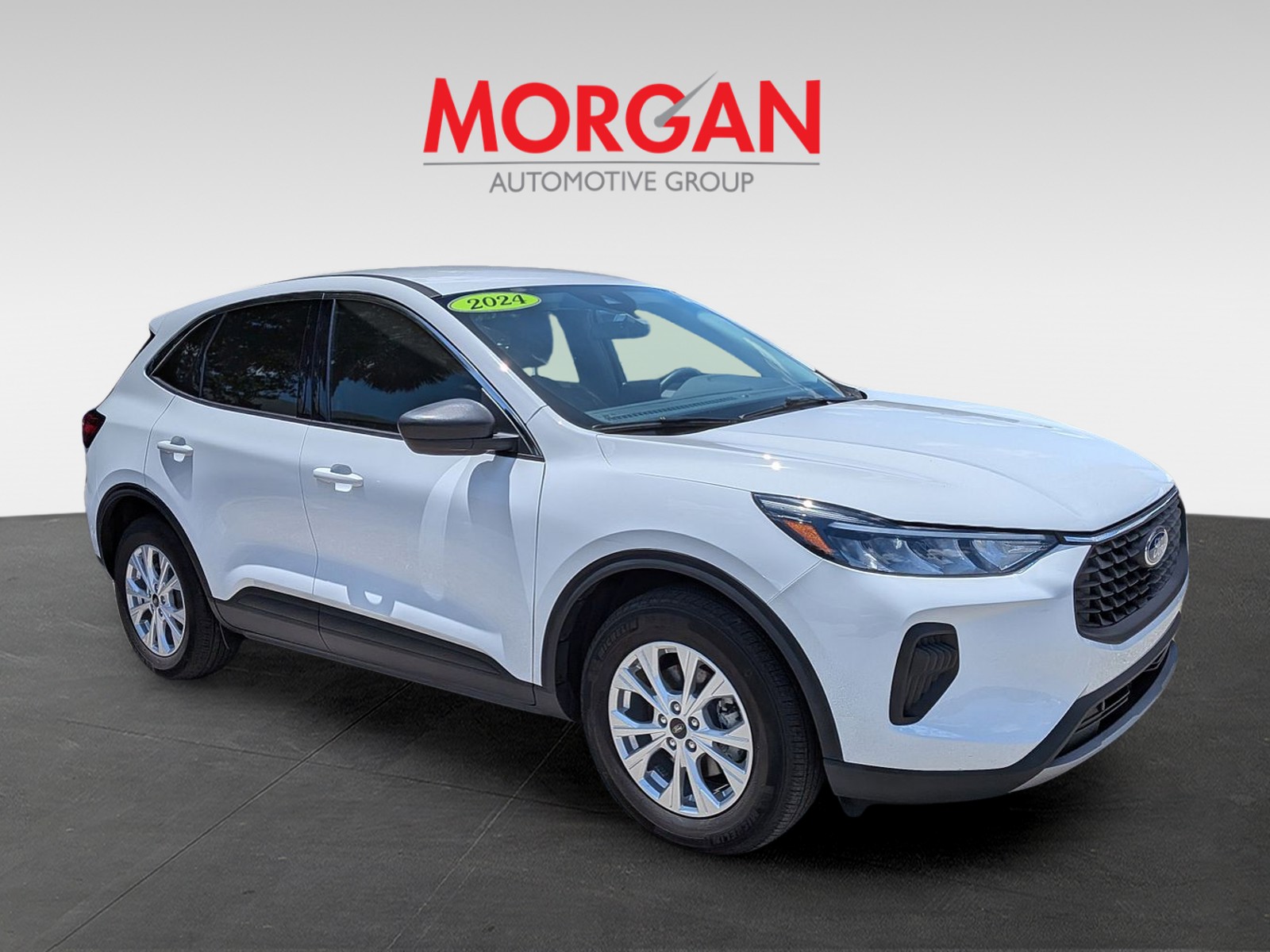 Used 2024 Oxford White Ford Active image 2