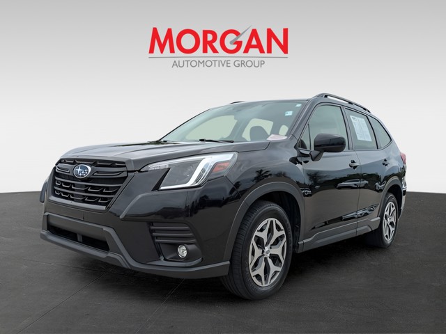 Certified Used 2024 Crystal Black Silica Subaru Premium image 9