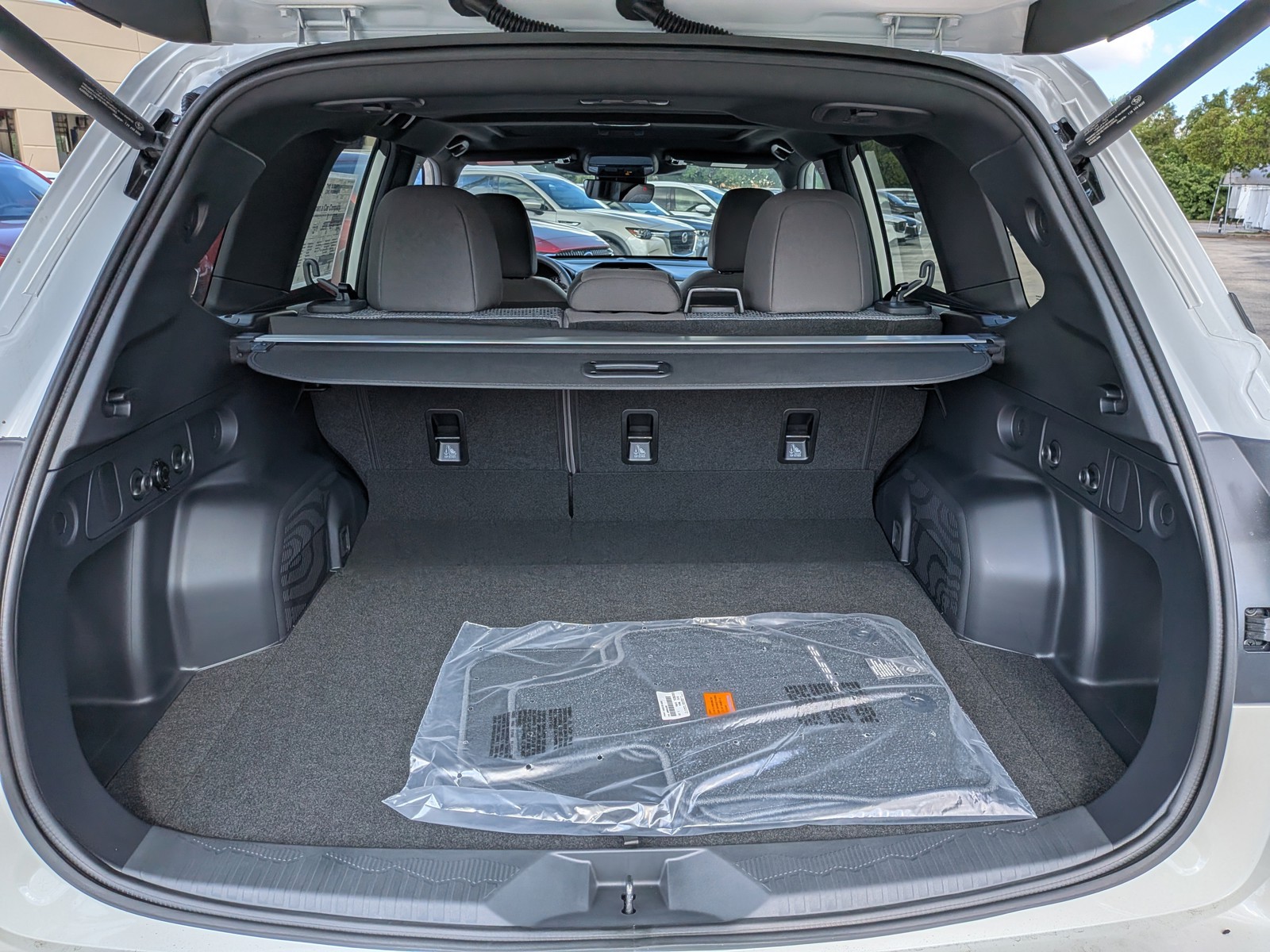 New 2026 Crystal White Pearl Subaru Premium image 12