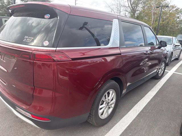 Used 2024 Red Kia LX image 3