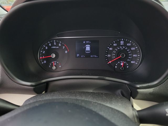 Used 2020 Red Kia LX image 19