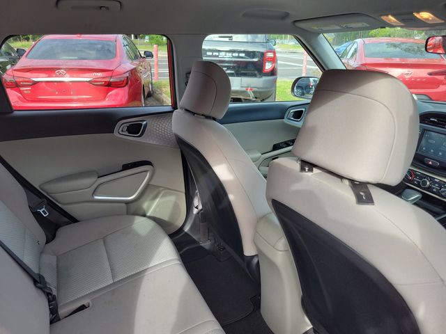 Used 2020 Red Kia LX image 29