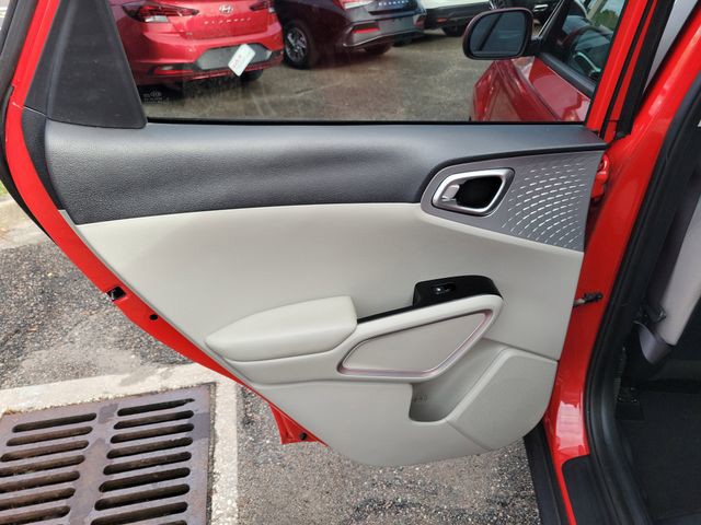 Used 2020 Red Kia LX image 28