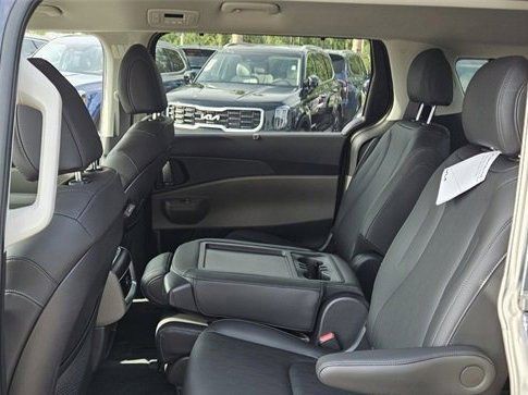 New 2026 White Kia EX image 6