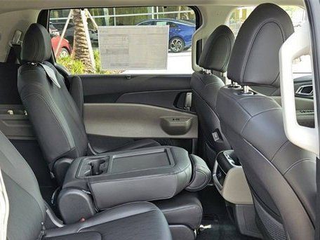 New 2026 White Kia EX image 9