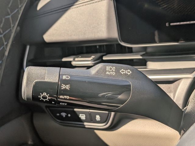 New 2026 White Kia EX image 22