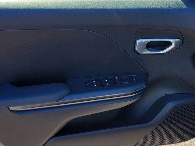 New 2026  Kia LXS image 5