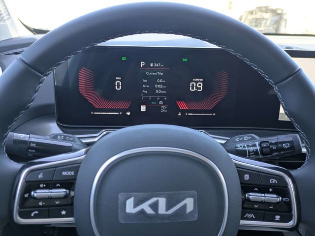 New 2025 White Kia S image 30