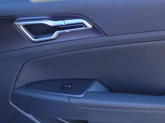 New 2026 Black Kia EX image 31