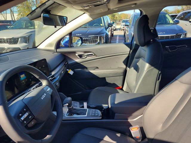 New 2026 Black Kia EX image 8
