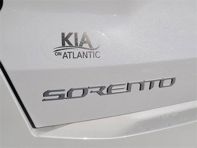 New 2025 White Kia S image 11