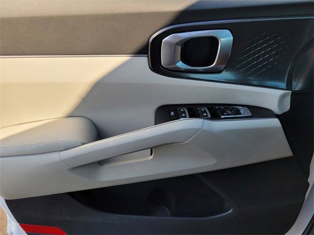 New 2025 White Kia S image 13