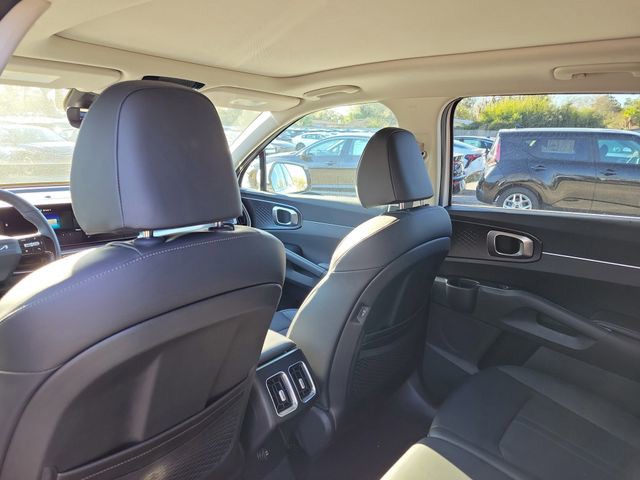 New 2026 White Kia S image 24