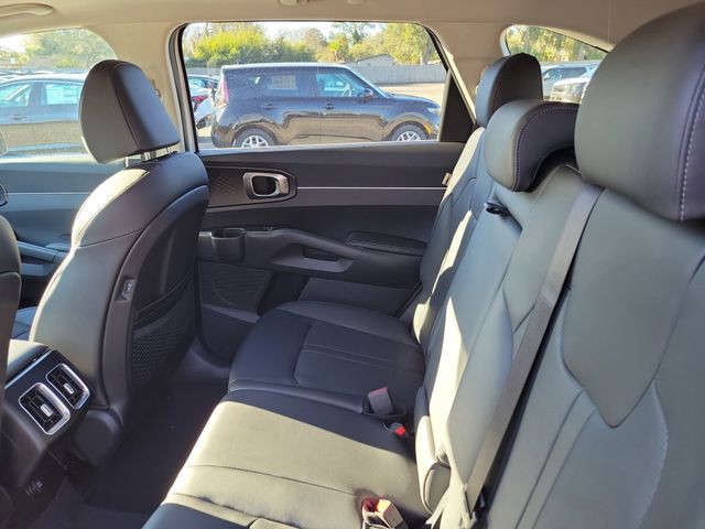 New 2026 White Kia S image 25