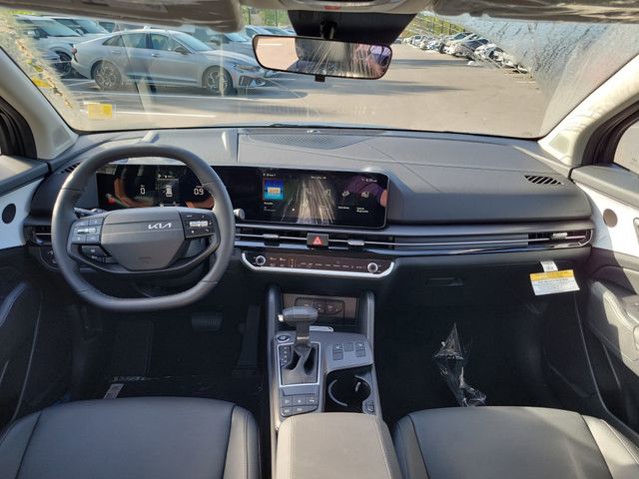 New 2026 White Kia EX image 22