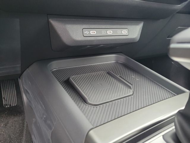 New 2027 Red Kia X-Line S image 30