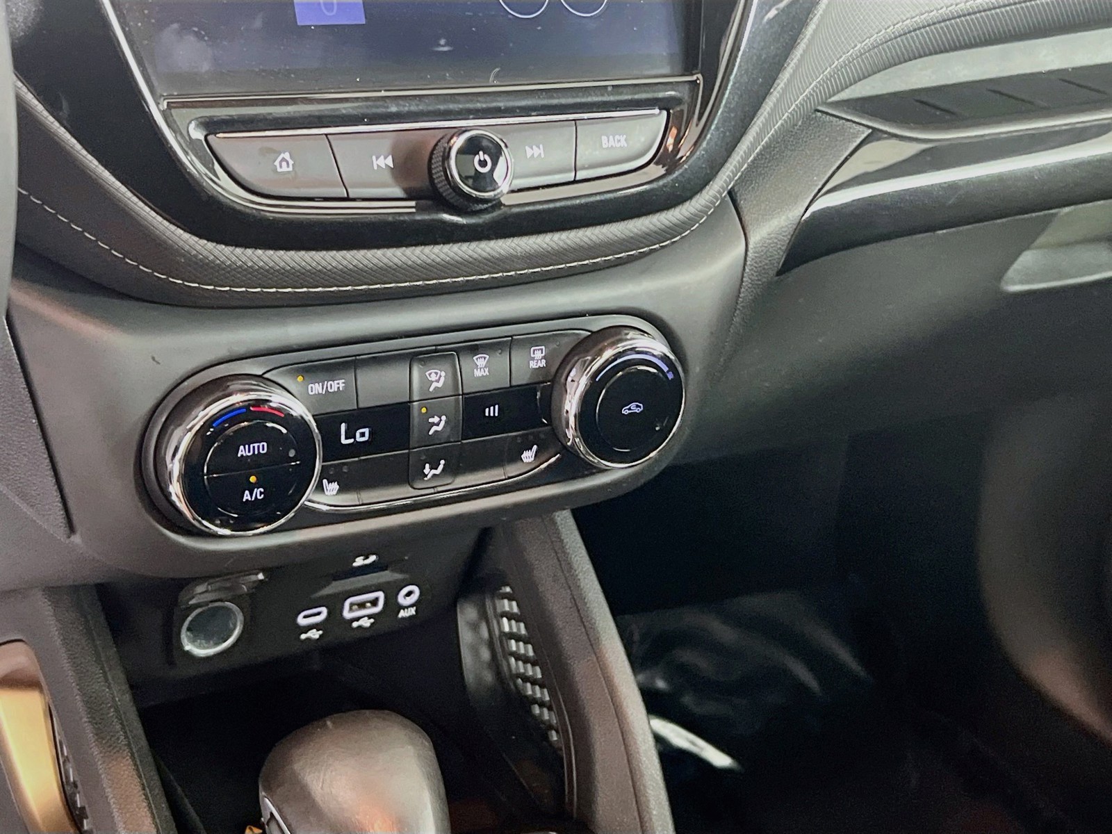 Used 2022 Brown Chevrolet ACTIV image 12