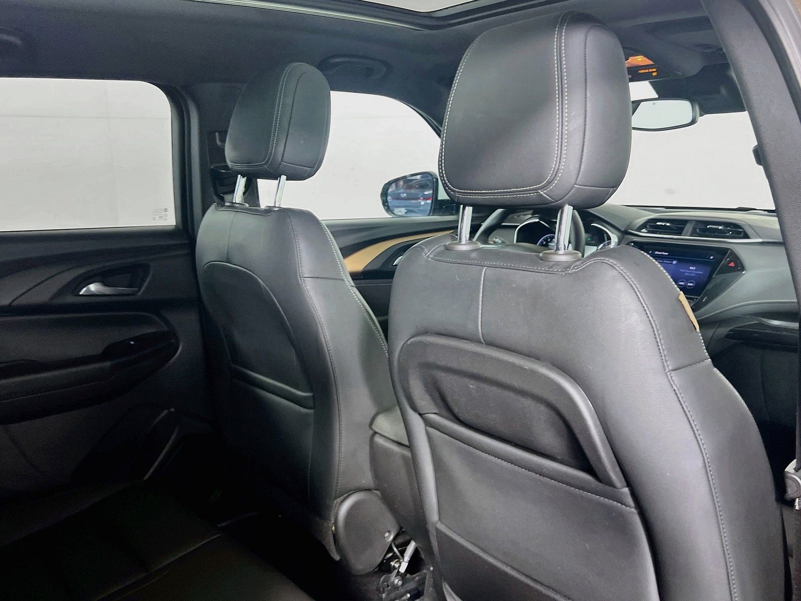 Used 2022 Brown Chevrolet ACTIV image 6