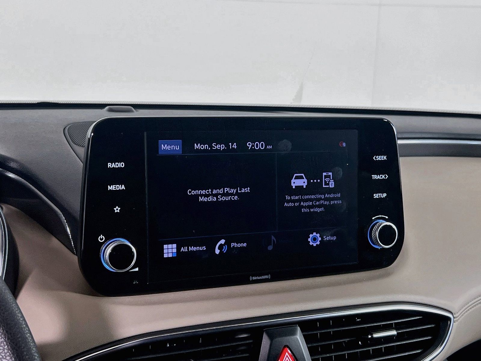 Used 2022 Gray Hyundai SEL image 10