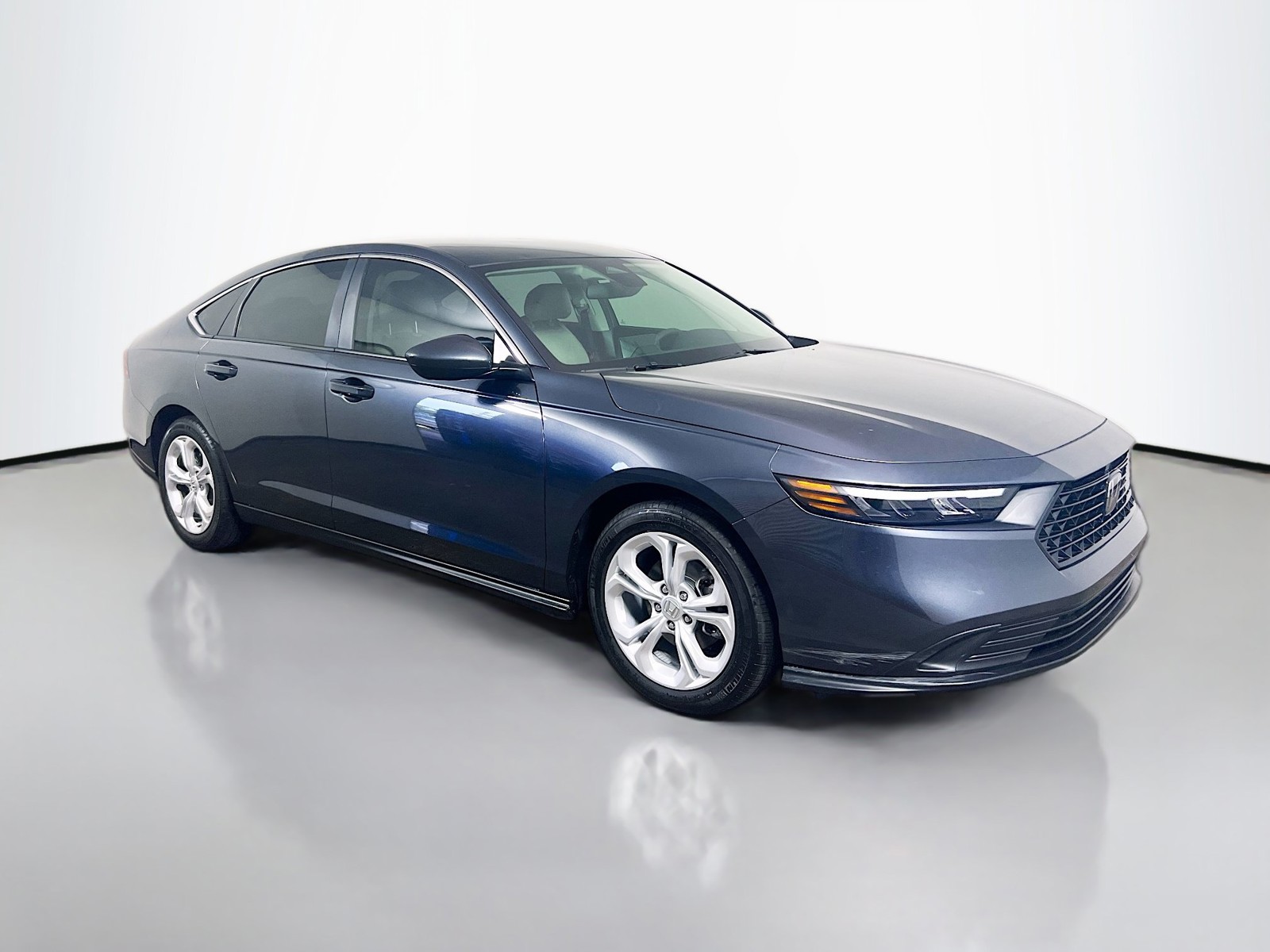 Certified Used 2025  Honda LX image 21