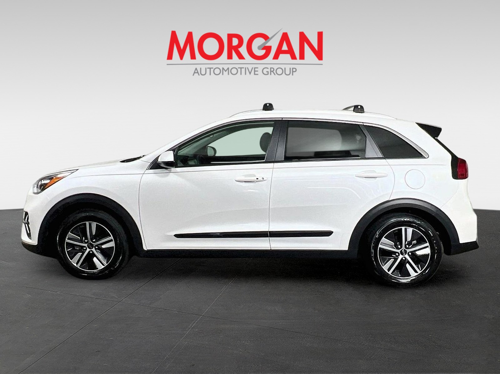 Used 2020 White Kia LXS image 4