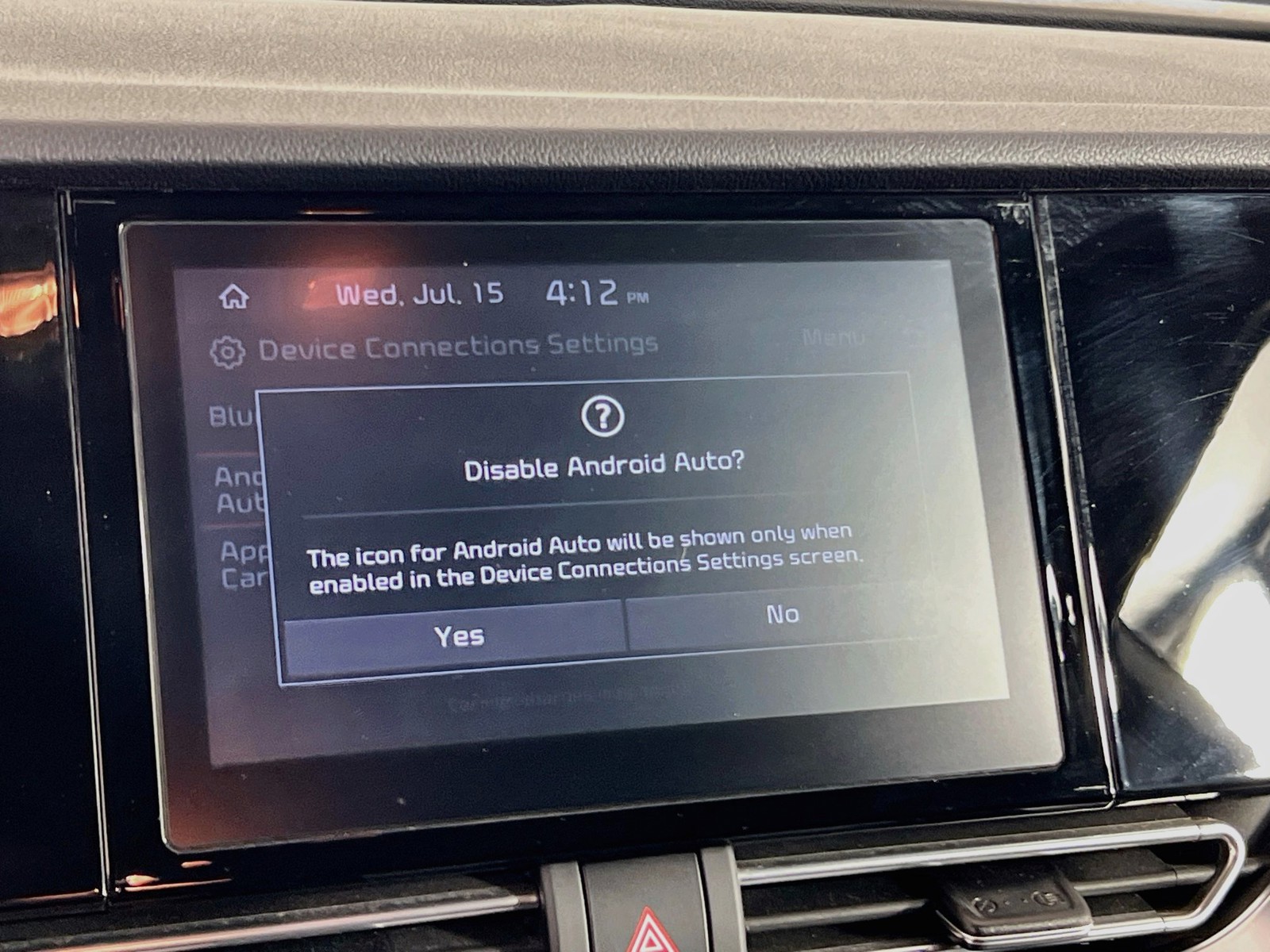 Used 2020 White Kia LXS image 11
