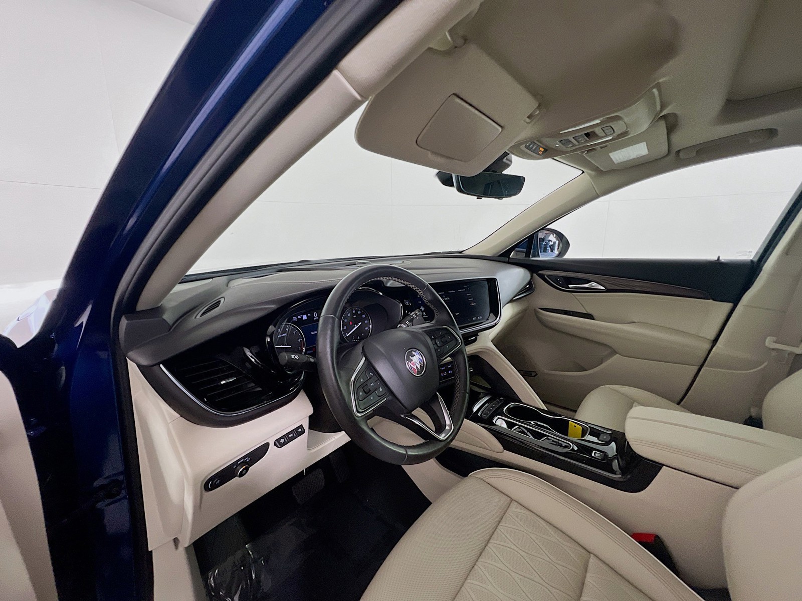 Used 2023 Blue Buick Avenir image 16