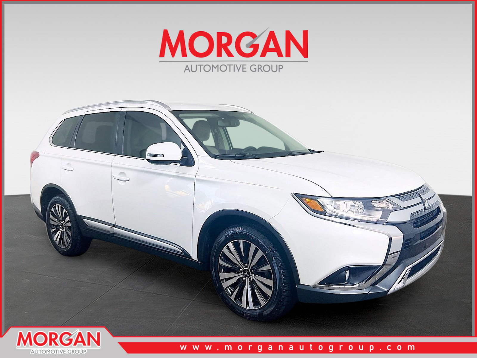 2019 Mitsubishi Outlander SEL FWD's photo