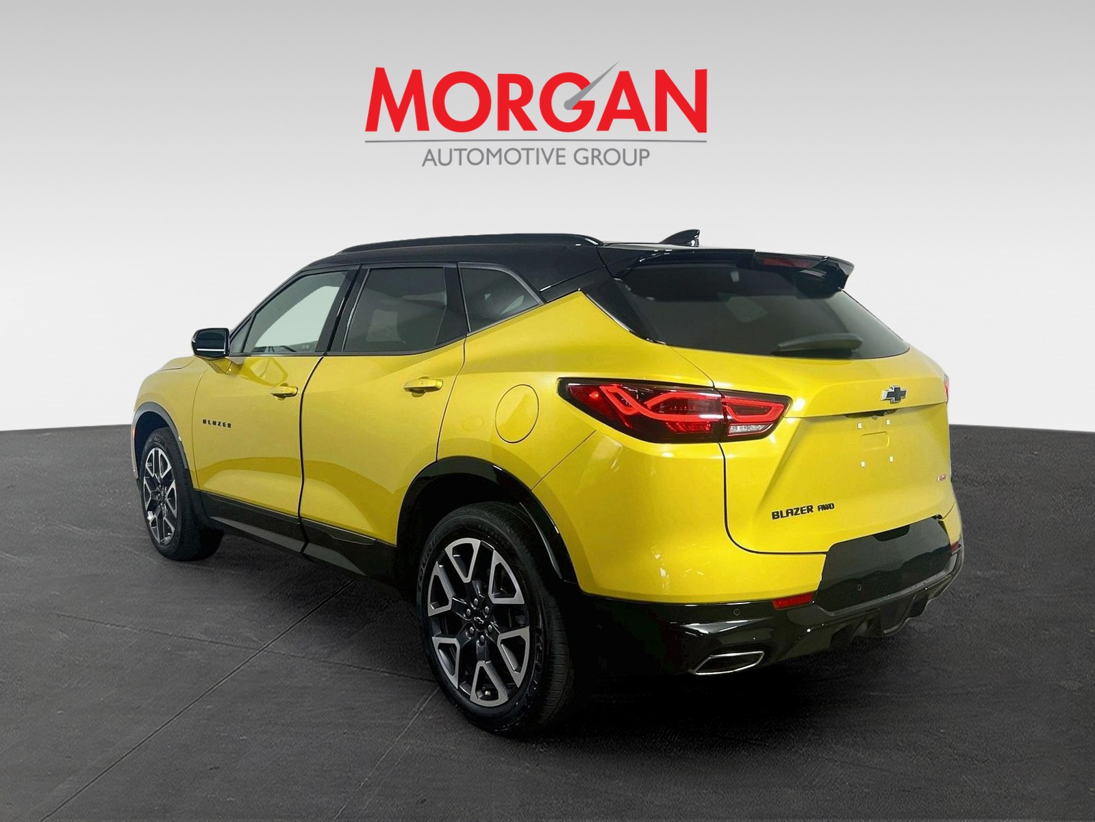 Used 2023 Yellow Chevrolet RS image 5