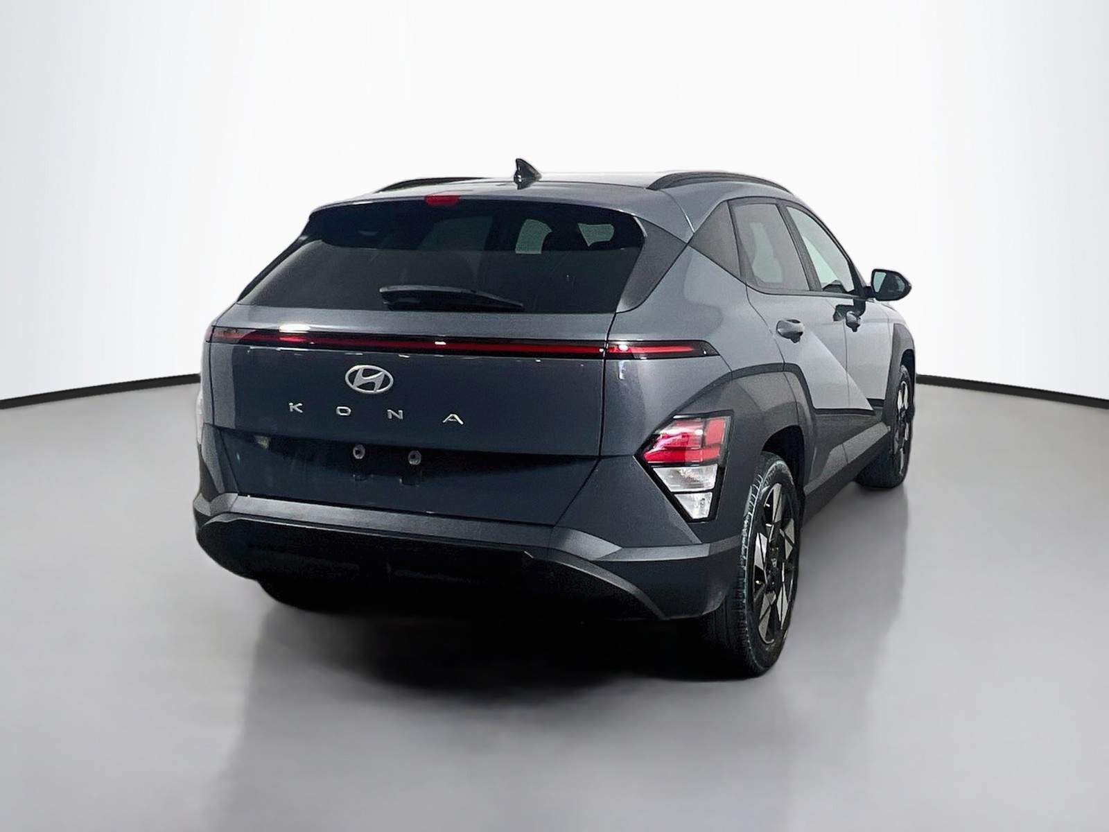 Used 2025 Gray Hyundai SEL image 20