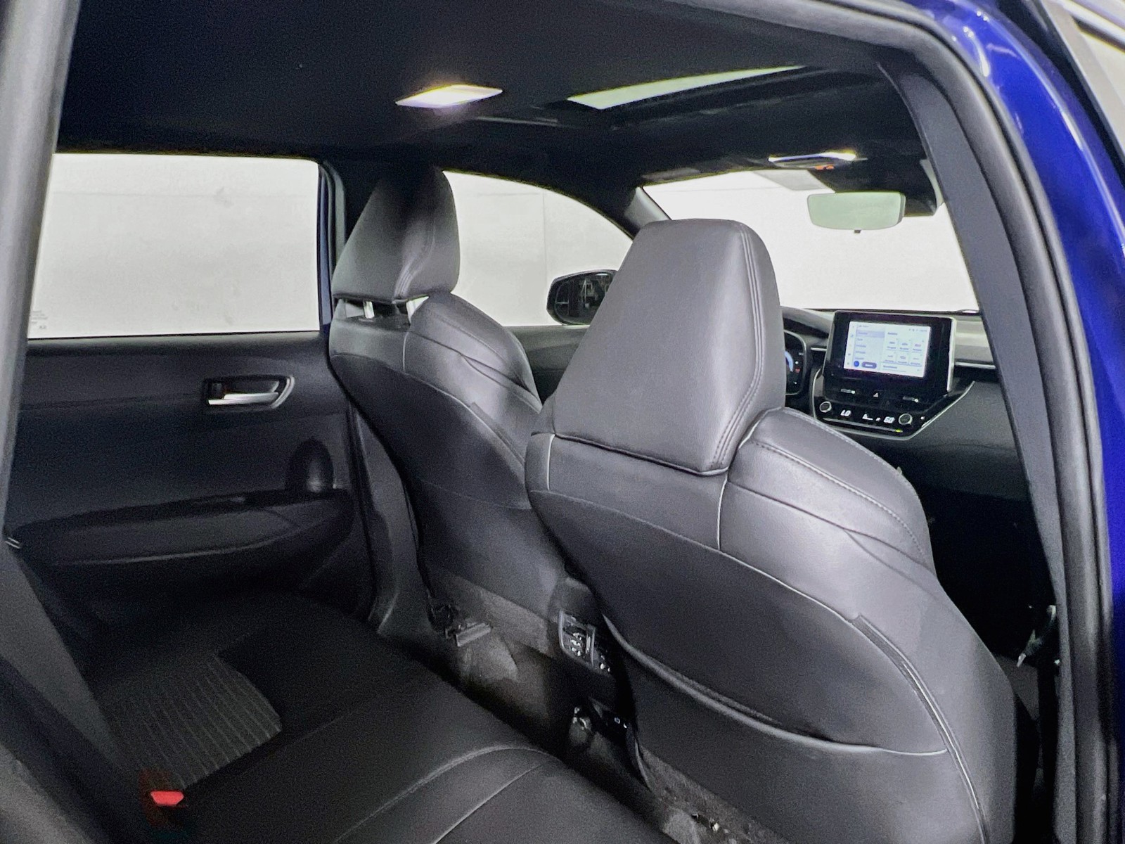 Used 2024 Blue Toyota Hybrid XSE image 18