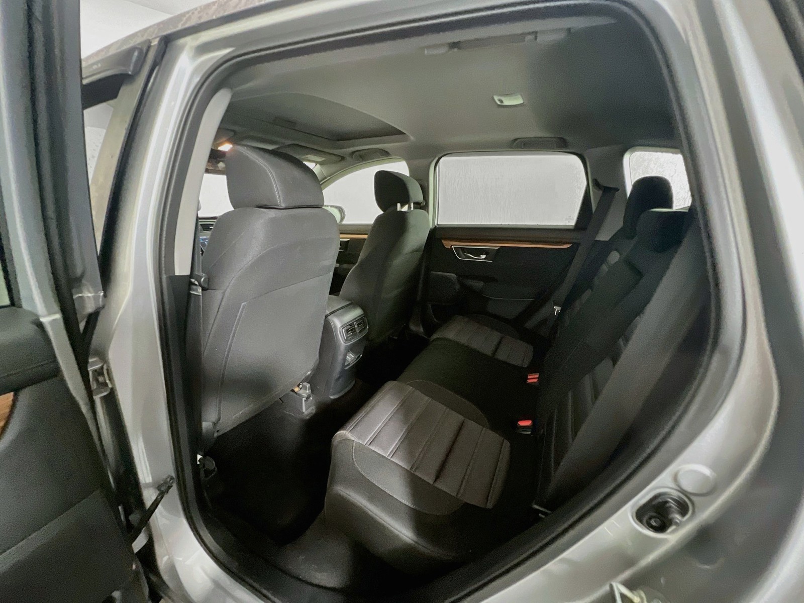 Used 2020  Honda EX image 19