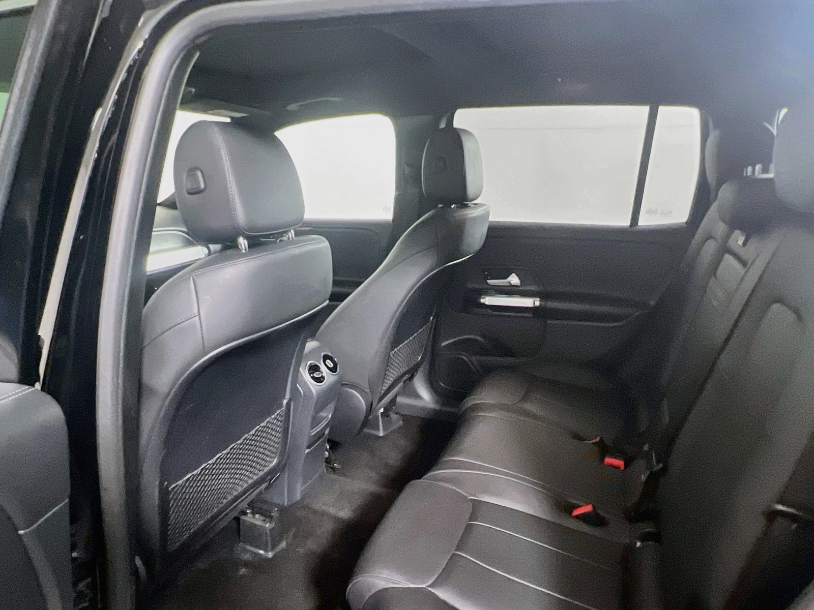 Used 2023 Black Mercedes-Benz GLB 250 image 14