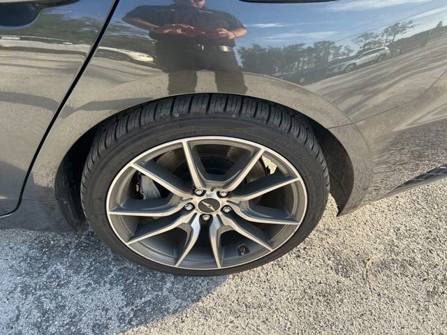 Used 2024 Makalu Gray Genesis 2.5T image 20