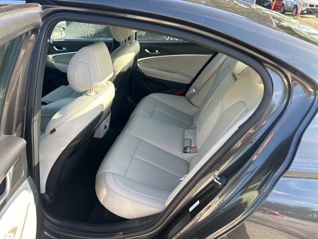Used 2024 Makalu Gray Genesis 2.5T image 6