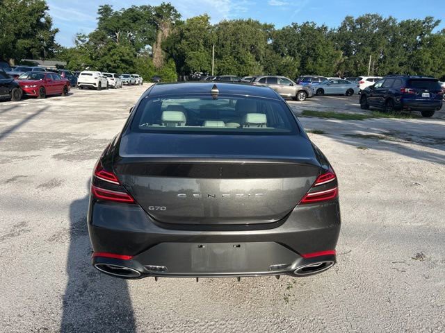 Used 2024 Makalu Gray Genesis 2.5T image 17
