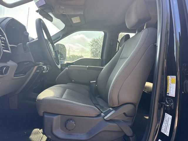 Used 2022 Agate Black Metallic Ford XLT image 8