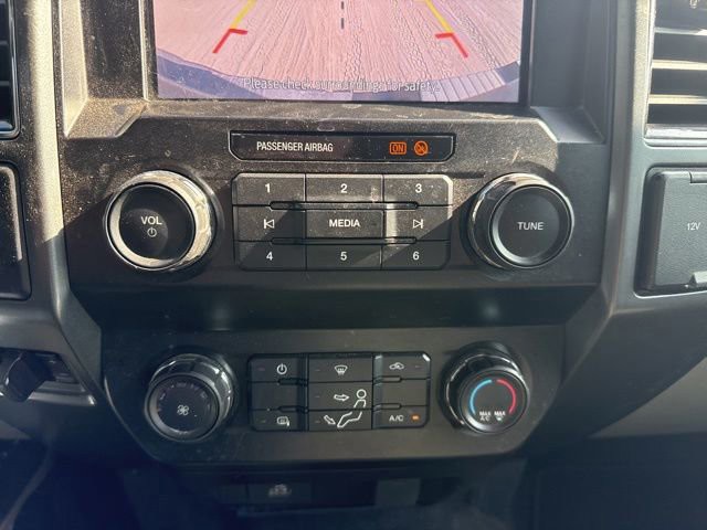 Used 2022 Agate Black Metallic Ford XLT image 15