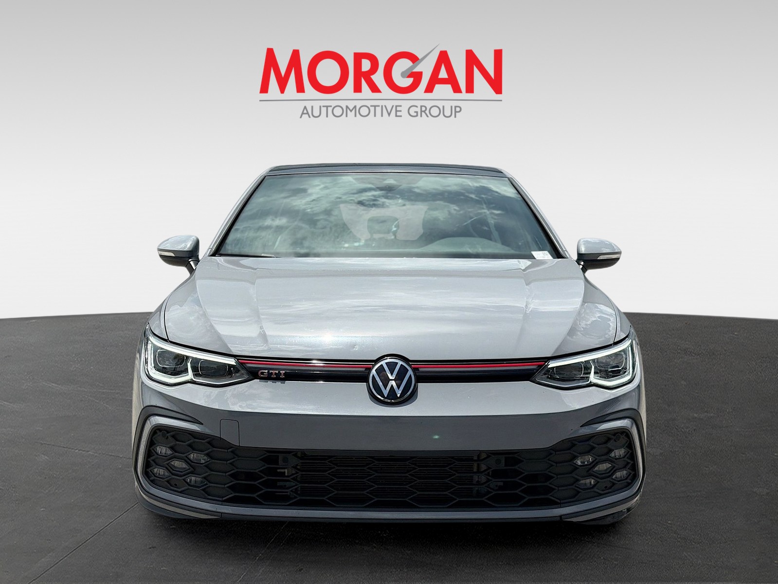 Used 2024 Moonstone Gray Volkswagen SE image 8
