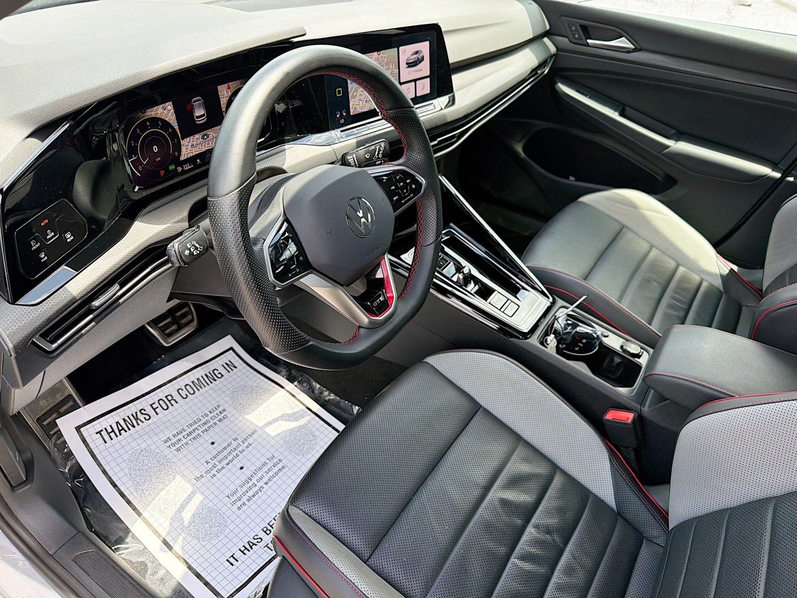Used 2024 Moonstone Gray Volkswagen SE image 25