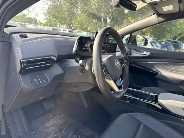 Certified Used 2023 Deep Black Pearl Volkswagen Pro S image 14