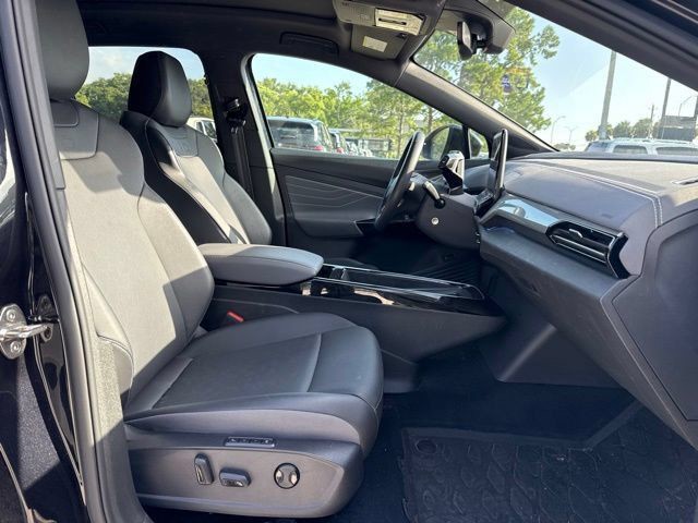 Certified Used 2023 Deep Black Pearl Volkswagen Pro S image 9