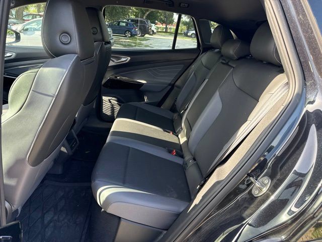 Certified Used 2023 Deep Black Pearl Volkswagen Pro S image 6