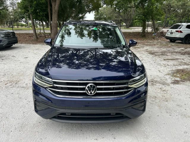 Used 2023 Atlantic Blue Metallic Volkswagen SE image 16