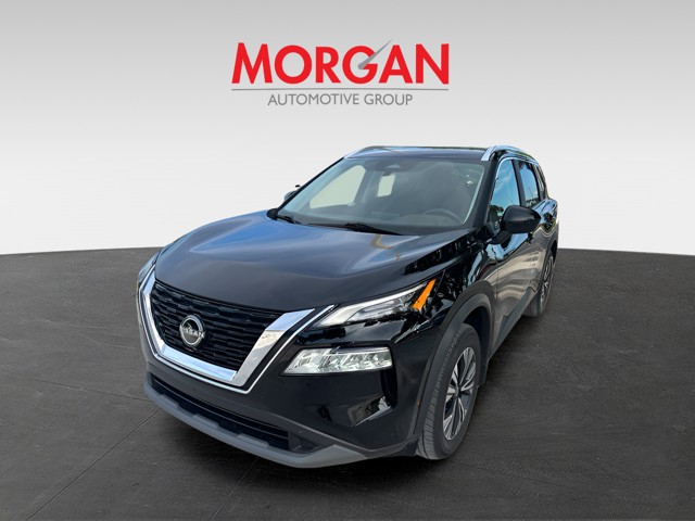 Used 2023 Super Black Nissan SV image 2