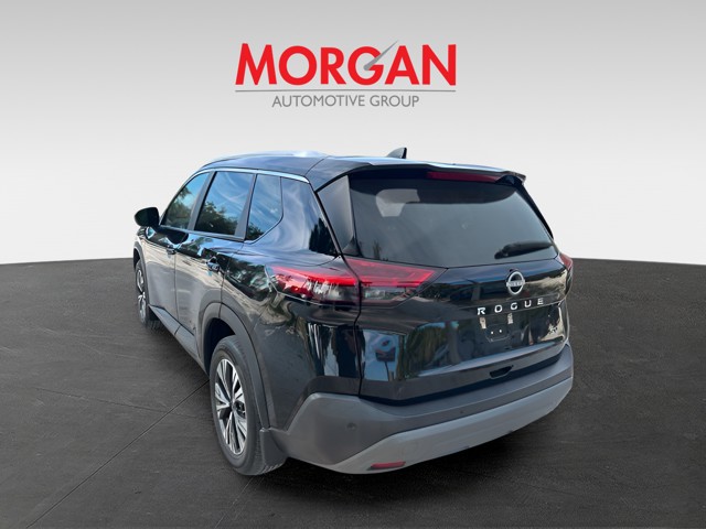 Used 2023 Super Black Nissan SV image 3