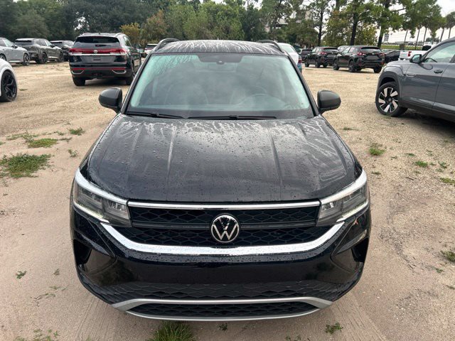 Used 2023 Deep Black Volkswagen S image 15