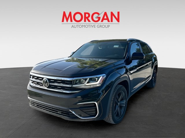 Used 2021 Deep Black Pearl Volkswagen 3.6L V6 SE w/Technology R-Line image 2